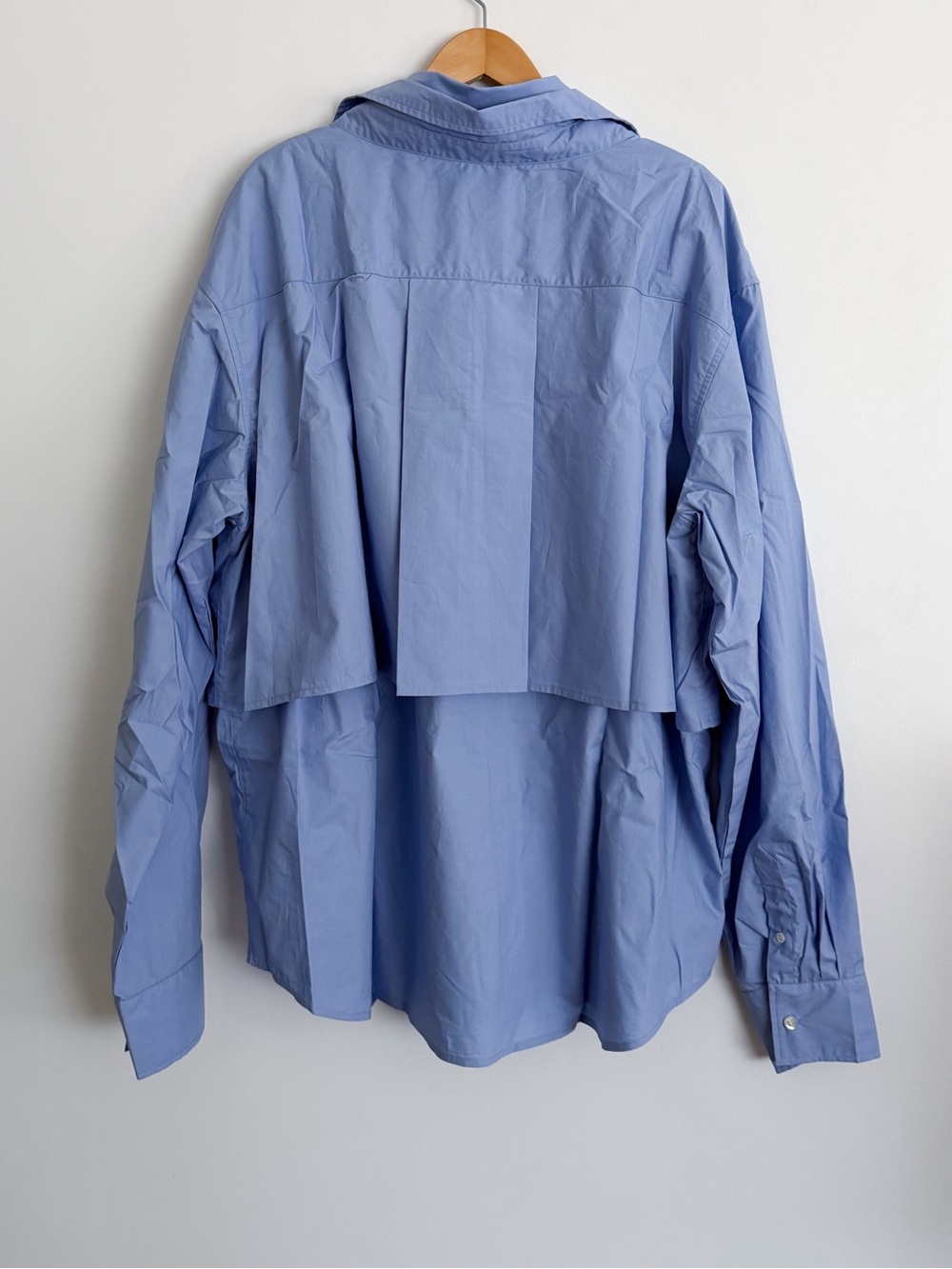 Weekday Double-Layered Oversized Shirt in Light Blue Size M/L 100% Cotton - Picture 6 of 7